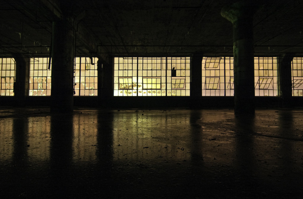 Fisher Body 21, Night Window, 2007-2009
